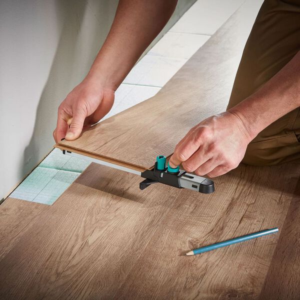 wolfcraft Outil de pose de plancher stratifi&eacute; 235 mm
