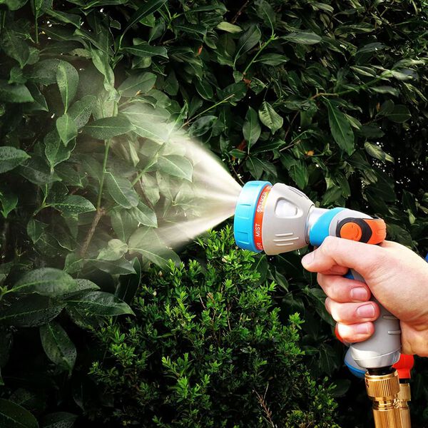 GR&Uuml;NTEK Arroseur &agrave; main &agrave; 7 mod&egrave;les