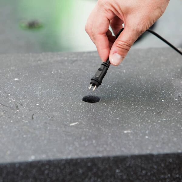 HEISSNER Cubo&iuml;de de fontaine de terrasse 39x39x68 cm Noir