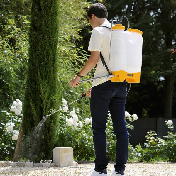 Hozelock Pulvérisateur à pression à sac à dos Pulsar Plus Comfort 12 L