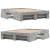 vidaXL Cadre de lit sans matelas gris b&eacute;ton 135x190 cm bois ing&eacute;nierie