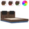 vidaXL Cadre de lit avec LED sans matelas ch&ecirc;ne marron 120x190 cm