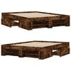 vidaXL Cadre de lit sans matelas ch&ecirc;ne fum&eacute; 120x190 cm bois ing&eacute;nierie