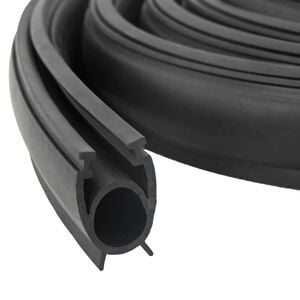 vidaXL Joint de porte de garage Noir 41 x 33 mm 5,5 m PVC