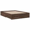 vidaXL Cadre de lit avec tiroirs sans matelas ch&ecirc;ne marron 135x190 cm