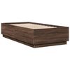 vidaXL Cadre de lit avec LED sans matelas ch&ecirc;ne marron 75x190 cm
