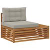 Natural_and_light_grey