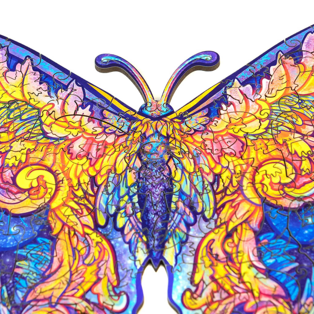 UNIDRAGON Puzzle en bois 199 pcs Intergalaxy Butterfly Moyen 32x23 cm